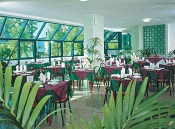Mediterraneo Hotel 3*